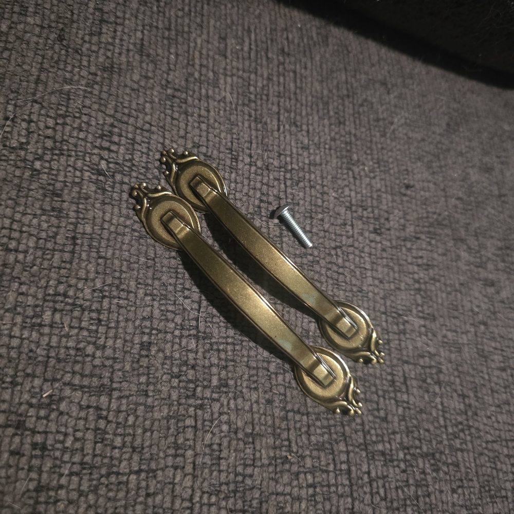 Vintage Brass Drawet Or Cabinet Pulls